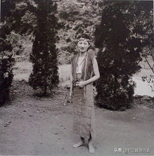 赵一荻私房照：陪伴张学良达72年，晚年有个遗憾，图7是两人儿子