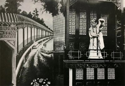 ​京剧名家徐碧云早年吸鸦片，与军阀太太有染，晚年成名作变丧命作