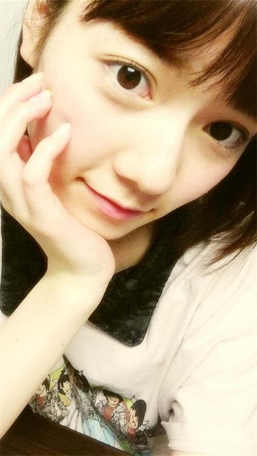 日本清纯美女斋藤飞鸟手机壁纸