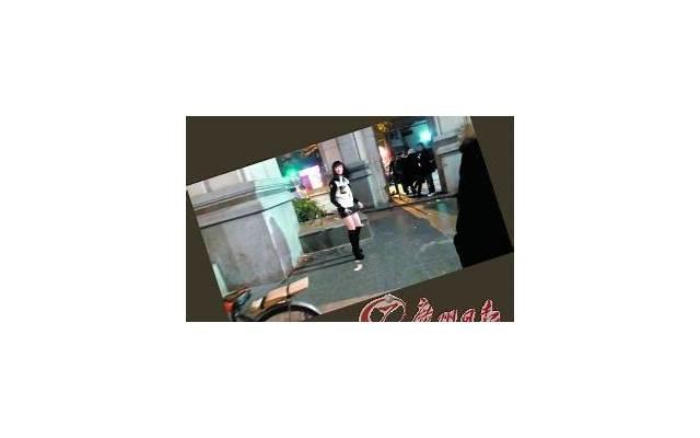 左手温暖右手（孤独时用左手温暖右手）