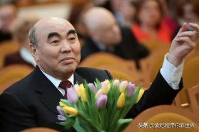 ​吉尔吉斯总统下台后要么逃亡要么坐牢，阿卡耶夫种下了哪些因果？