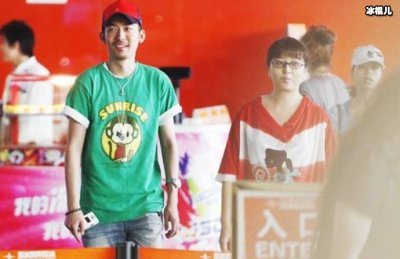 ​江珊和张博两人是恋爱关系吗？一起来探索一下