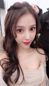 ​盘点熊猫直播那些颜值开挂的美女主播，网友：难怪王思聪喜欢！