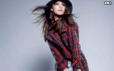 ​萧亚轩发文悼念亡母惹人心疼，配文了小时候的全家福一起来看看！