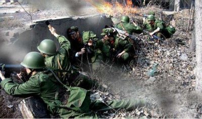 ​56万大军横扫南疆，真正目标不是越南？30年后必须佩服邓公的雄才