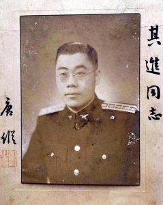 ​大特务唐纵生活照，军统奇才，到台湾仍被蒋氏父子重用，活到76岁