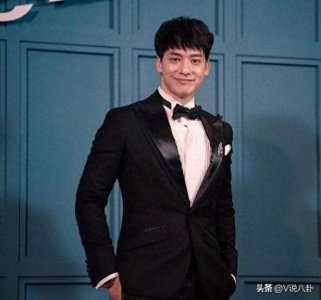 ​最虔诚的泰星！bie推掉工作陪伴大师，naya被称“功德夫妇”