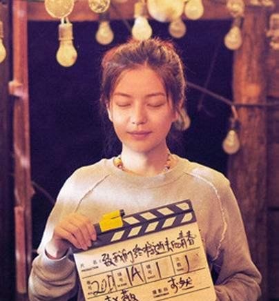 赵薇与黄有龙频传婚变（44岁赵薇现身西双版纳）