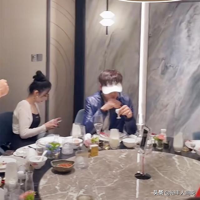 黄竣锋个人资料(港星黄竣锋内地庆生)(4)