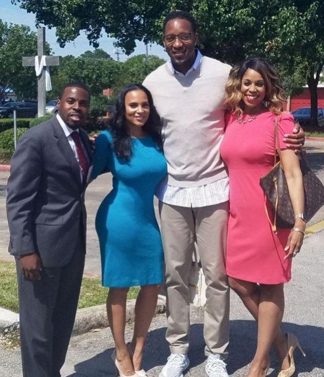 麦迪个人资料介绍(身价上亿胡子发白像老头)(6)