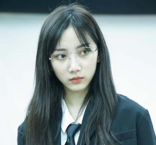 创造营2025苏芮琪年龄背景介绍 会作词会跳舞也能唱歌