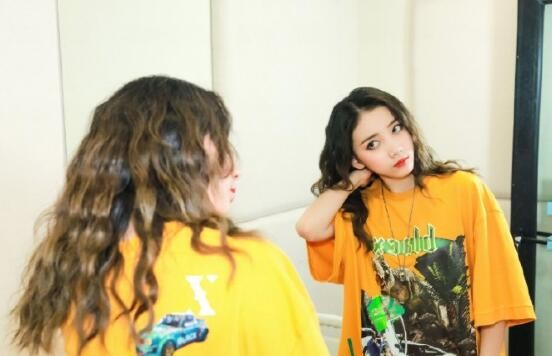 创造营2025苏芮琪年龄背景介绍 会作词会跳舞也能唱歌