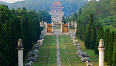 ​显著陵是哪个天子的陵墓为什么喊显陵，履历小说和嘉靖天子有闭