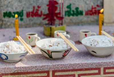 ​清明节为什么是阳历的日期（清明节的必吃食物有什么）