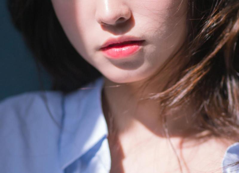 圆脸适合剪什么发型（圆脸适合剪什么发型短发）