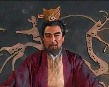 ​曹操：历史的枭雄与文化的巨匠