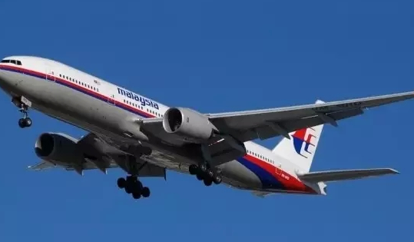 历史上最离奇的飞机失踪事件(意大利客机离奇失踪20分钟)(5)_